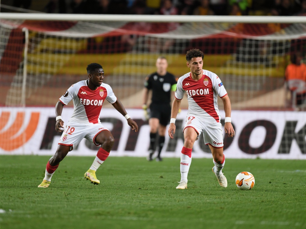 通过案例分析，可以发现摩纳哥在进攻端采用